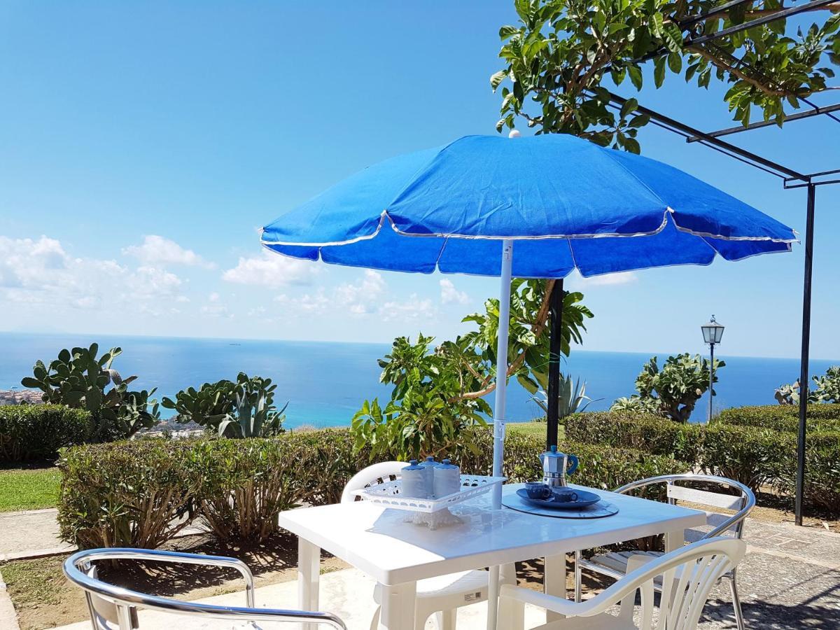 Blue Diamond Apartment Parghelia Exterior foto