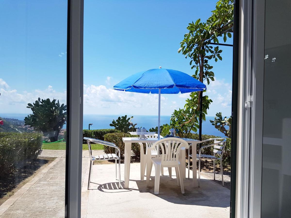 Blue Diamond Apartment Parghelia Exterior foto